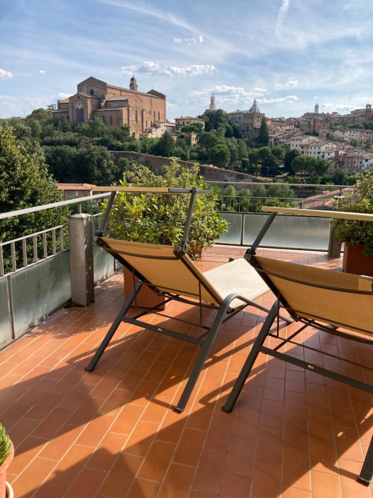 Attico San Francesco Apartment Сиена Екстериор снимка